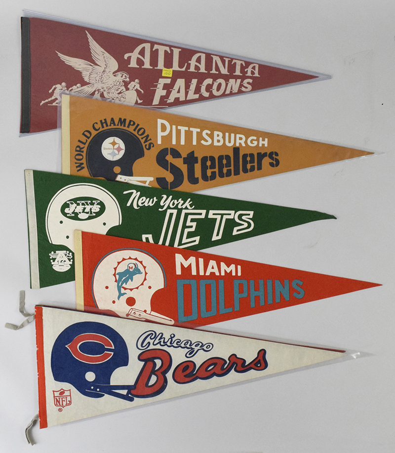 Lot of (8) vintage football pennants Barnebys