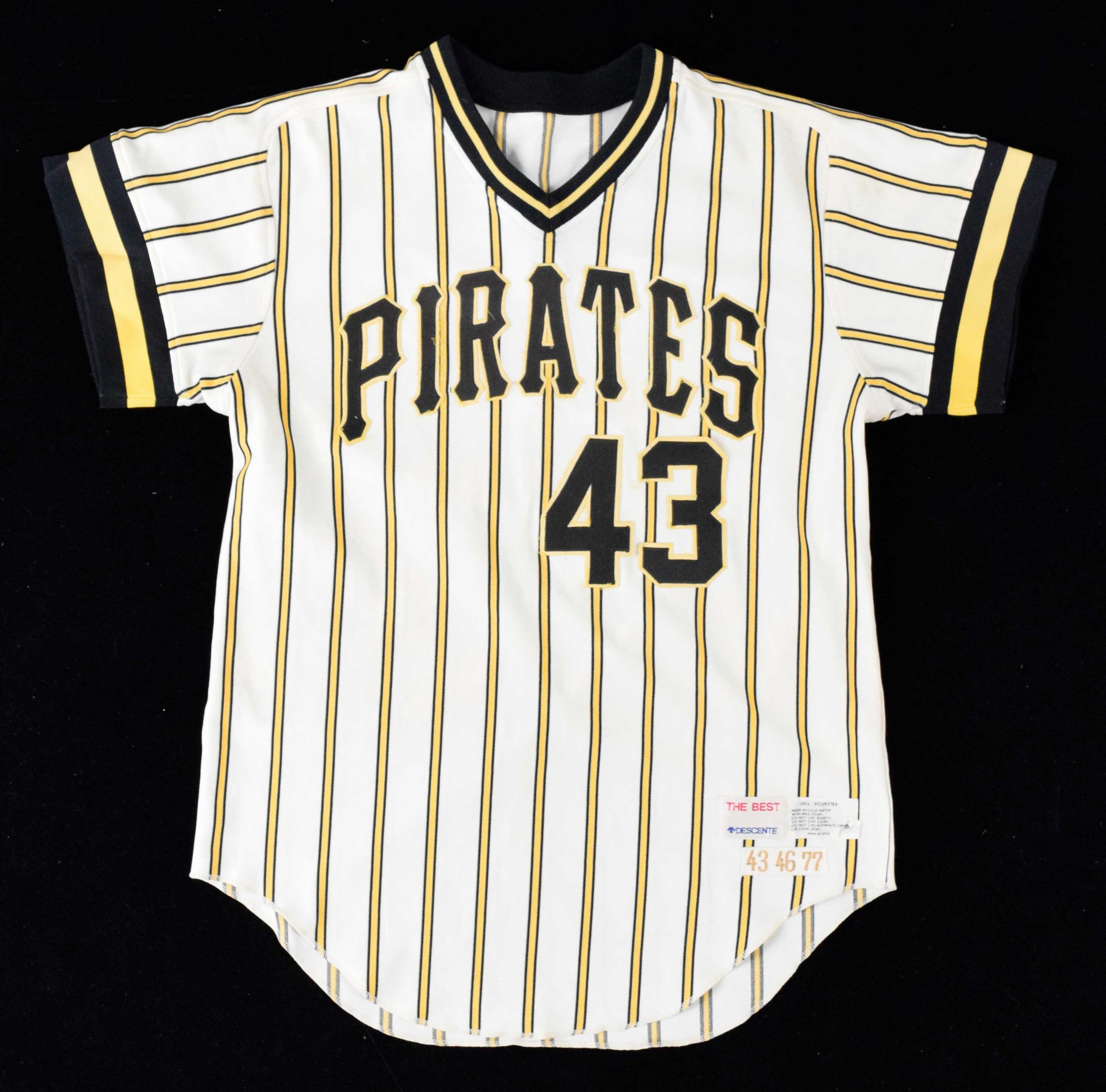 Lot Detail - 1977 Al Holland Game Used Pittsburgh Pirates Black